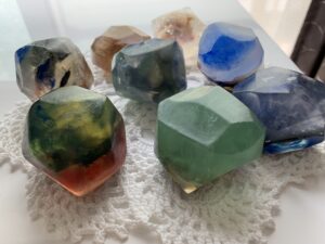 宝石石鹸２
