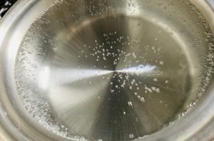 湯を沸かす