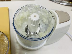 カット