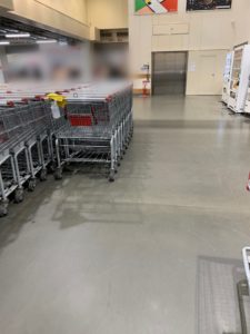 入り口付近